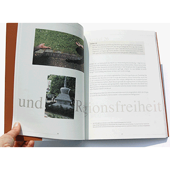 tl_files/atelier80/public/referenzen/print/originale/garten-der-menschrechte4.png